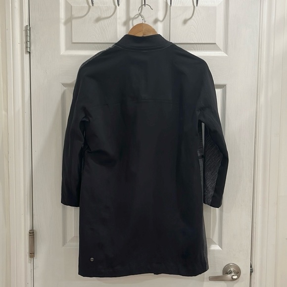 Lululemon Cocoon Car Snap Button Coat - Picture 8 of 14